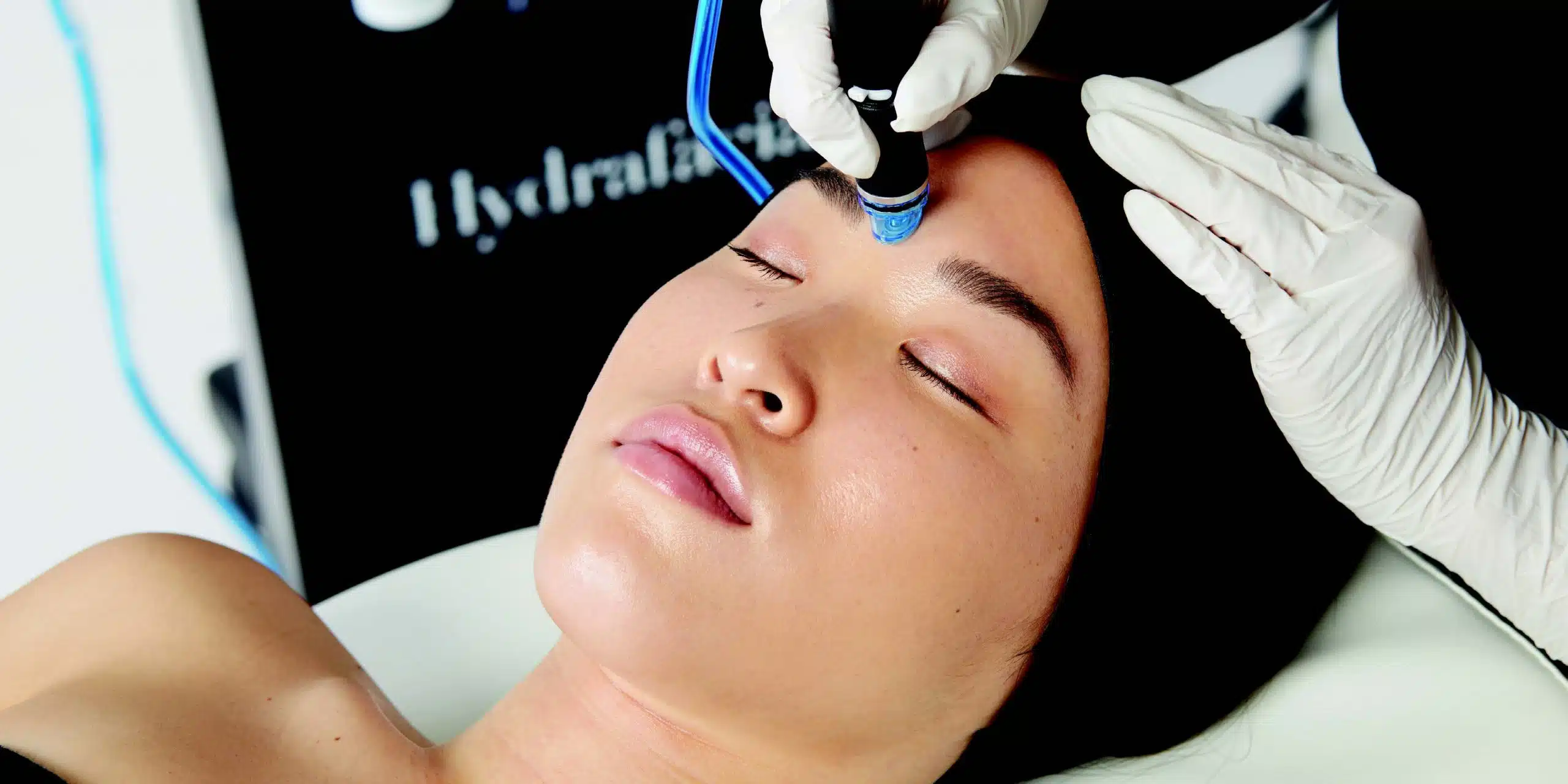 Signature HydraFacial